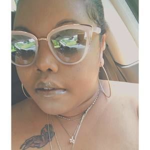 Meet your Posher, Brianna